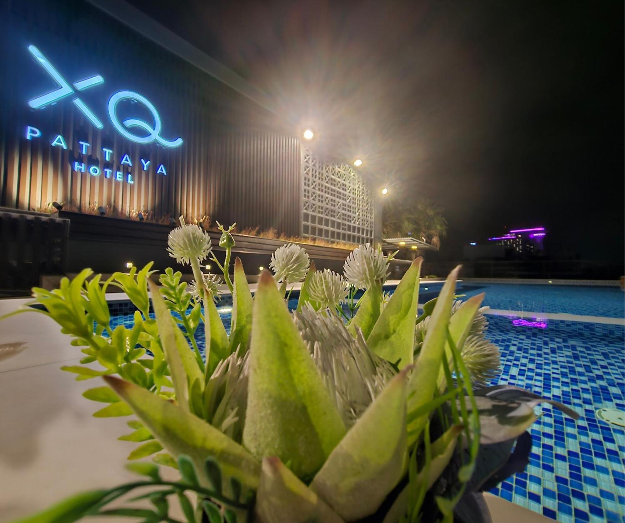 Xq Pattaya Hotel Exteriör bild