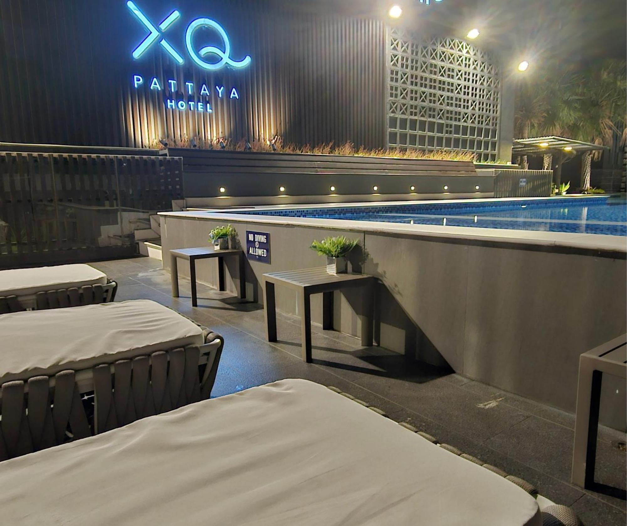 Xq Pattaya Hotel Exteriör bild