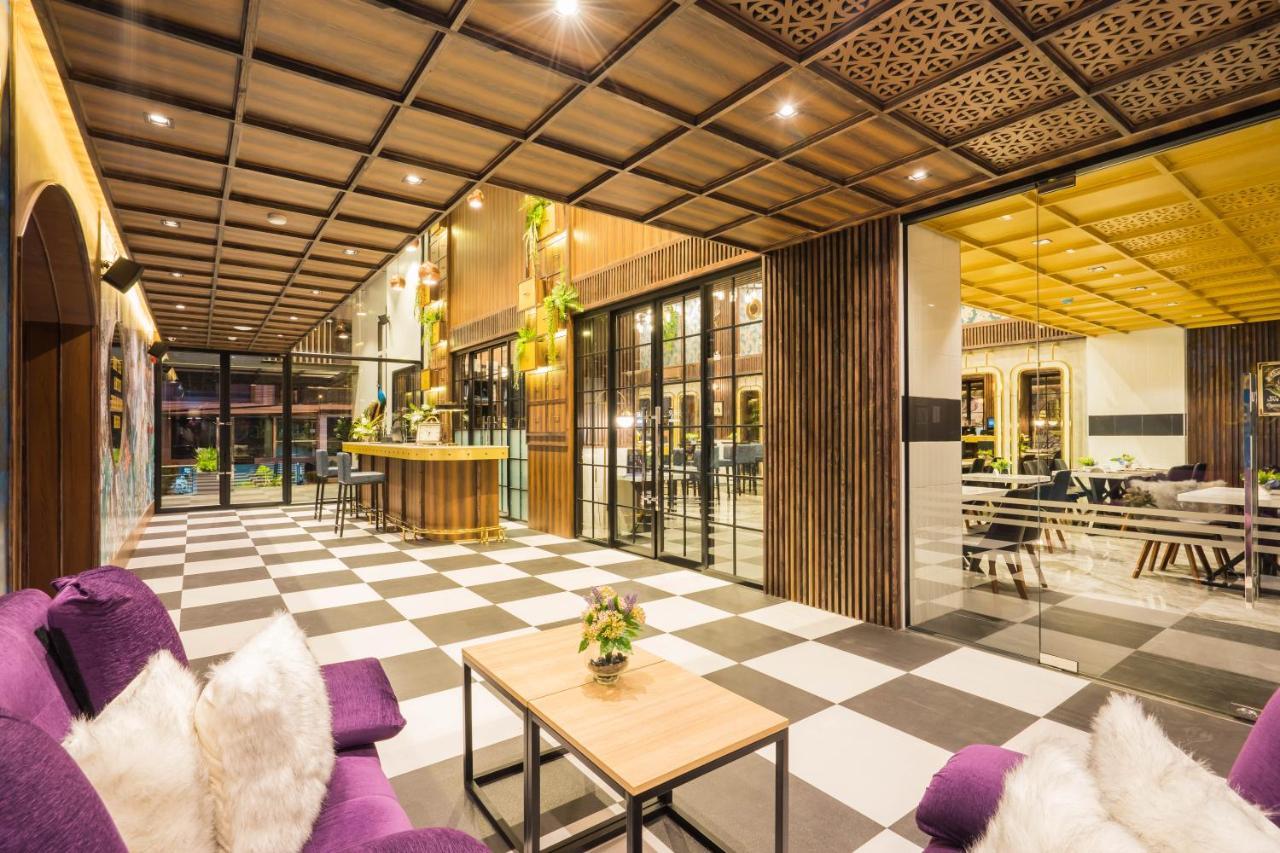 Xq Pattaya Hotel Exteriör bild